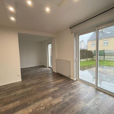 Maison 5 pièces 2010 €