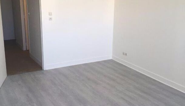 Appartement 2 pièces  à louer Rochelle (La) 17000