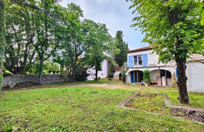 EXCLUSIVITÉ – Marguerittes, cœur de village – Fort potentiel d’investissement — photo 2