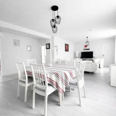 Appartement 4 pièces 449500 €