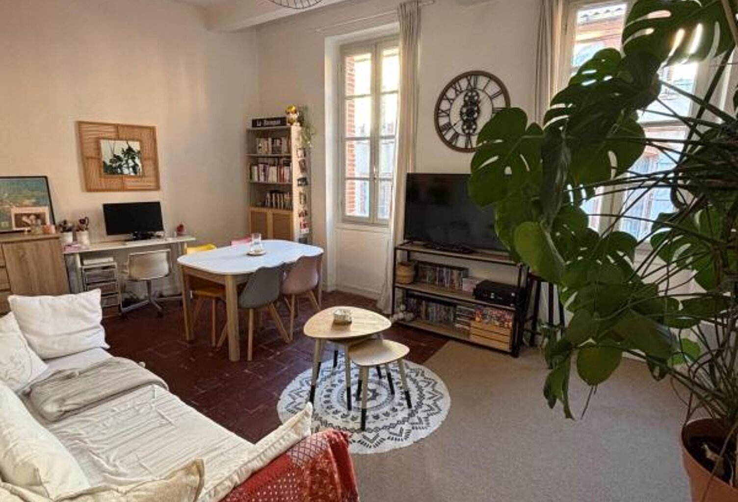 Appartement à Vendre T2 47m² aux Carmes — photo 1