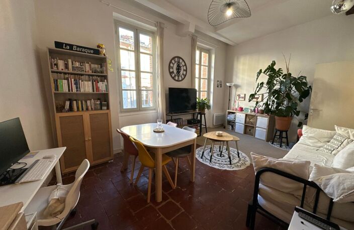 Appartement à Vendre T2 47m² aux Carmes — photo 3