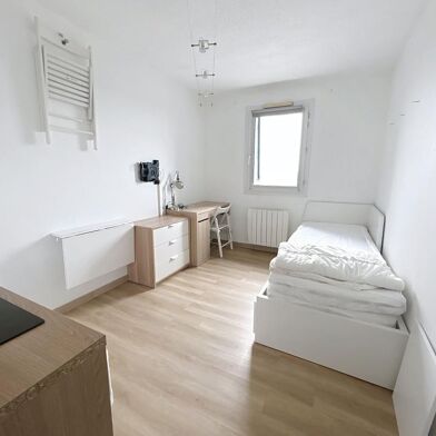 Appartement 1 pièces 389 €