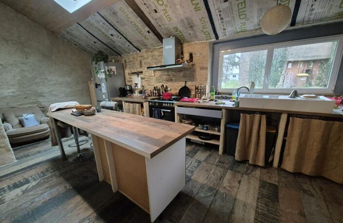 St Gorgon - Maison en pierres - 190 m² – Entièrement rénovée – Deux logements — photo 5