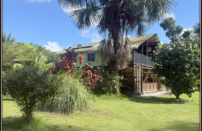 A VENDRE A KOUROU UNE CHARMANTE MAISON T5 EN BOIS DE 133 m² SUPERFICIE TERRAIN 2 HECTARES - AU PRIX DE 346 500 € — photo 3