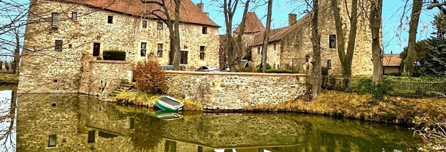 Maison 5 Pièces 350 m² à vendre à Doyet (03170)