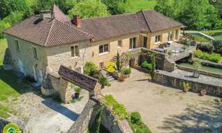 Maison 8 Pièces 231 m² à vendre à Pays de Belvès (24170)