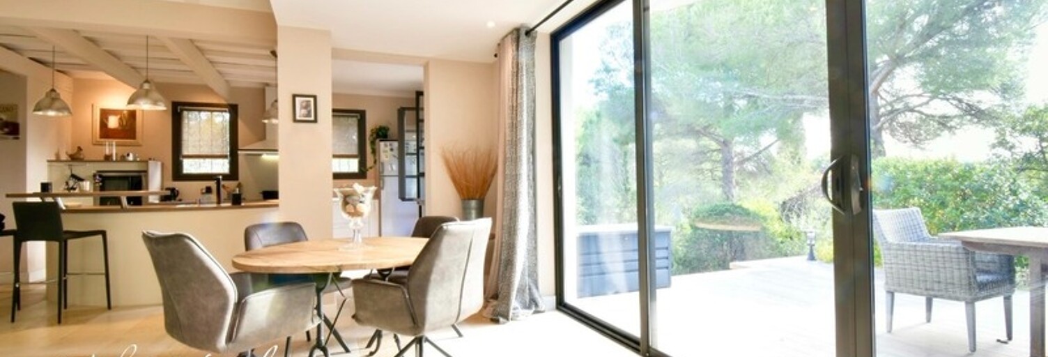 Maison 5 Pièces 150 m² à vendre à Mouriès (13890)