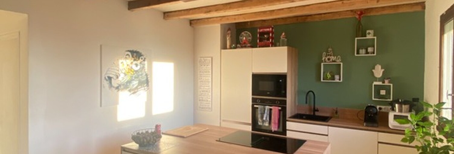 Maison 5 Pièces 120 m² à vendre à Montsalvy (15120)