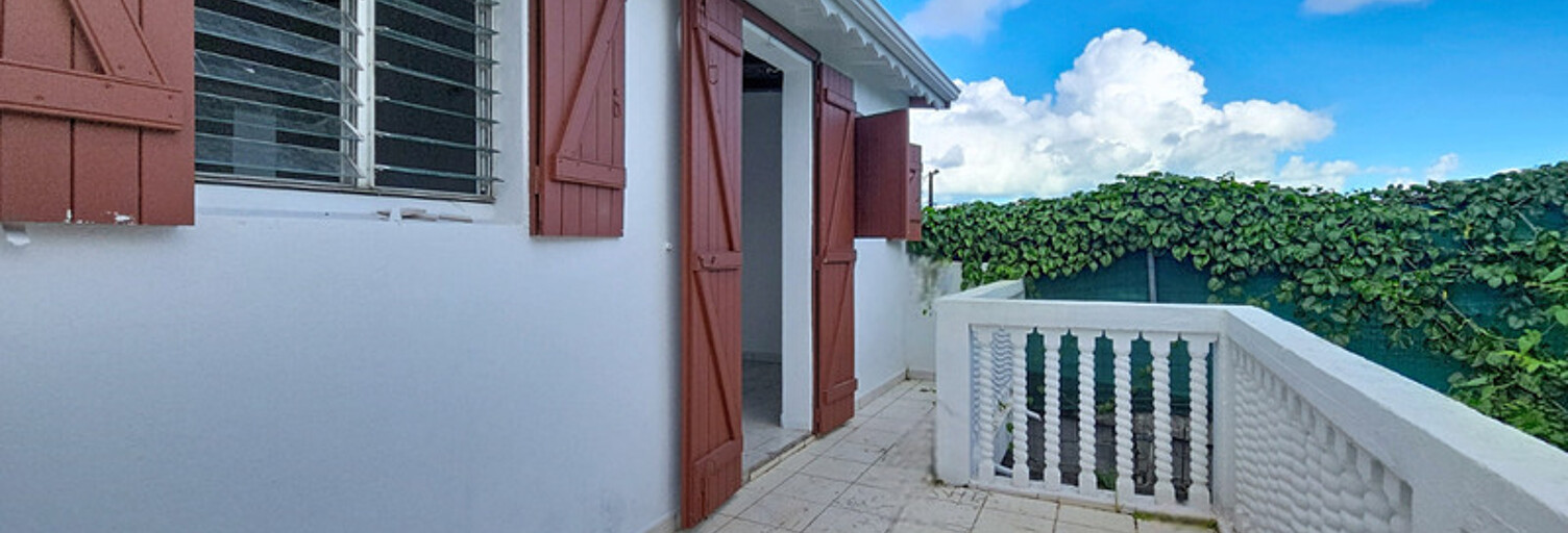 Appartement 3 Pièces 94 m² à louer à Sainte-Rose (97115)