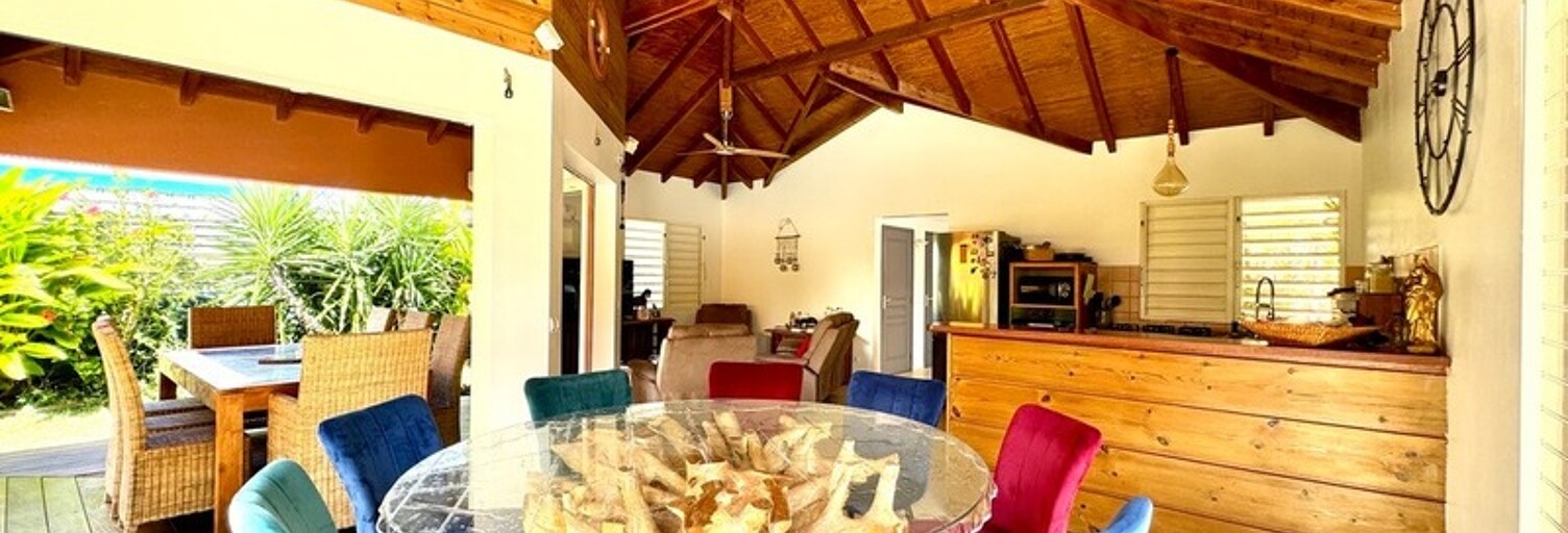 Maison 10 Pièces 210 m² à vendre à Saint-François (97118)
