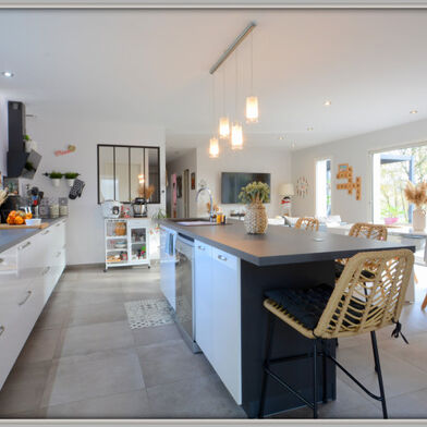 Maison 7 pièces 375000 €