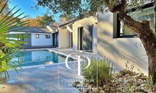 Maison 6 Pièces 219 m² à vendre à Saint-Cannat (13760)