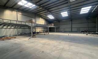 Local industriel  645 m² à louer à Saint-Évarzec (29170)