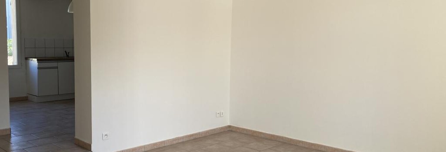 Appartement 3 Pièces 77 m² à louer à Robion (84440)