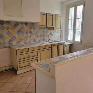 Appartement 2 pièces 583 €