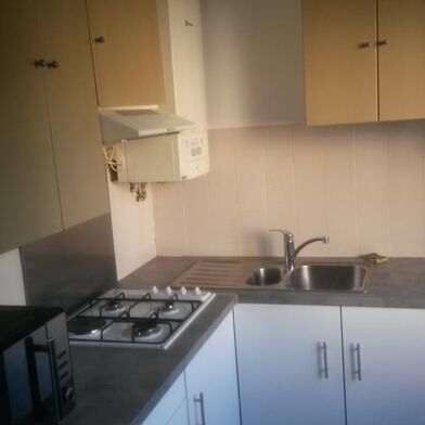 Appartement 3 pièces 971 €