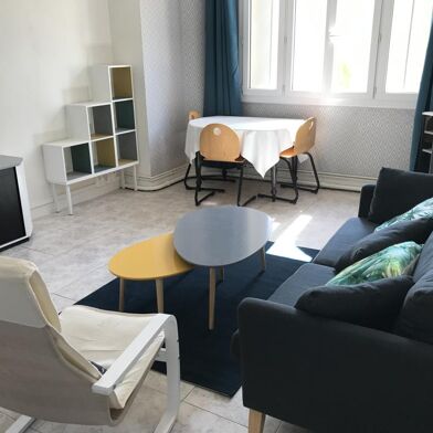 Appartement 3 pièces 850 €