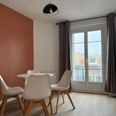 Appartement 3 pièces 1300 €