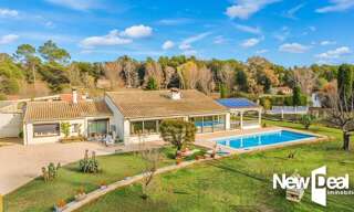 Maison 8 Pièces 220 m² à vendre à Montauroux (83440)