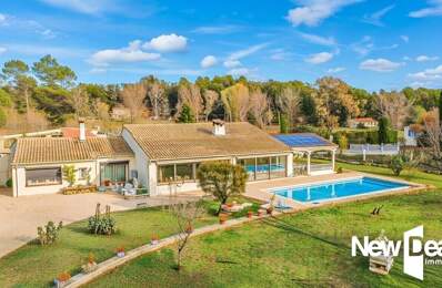 MONTAUROUX_ Ensemble immobilier avec habitations multiples et piscine sur 3 315 m². A découvrir! — photo du bien