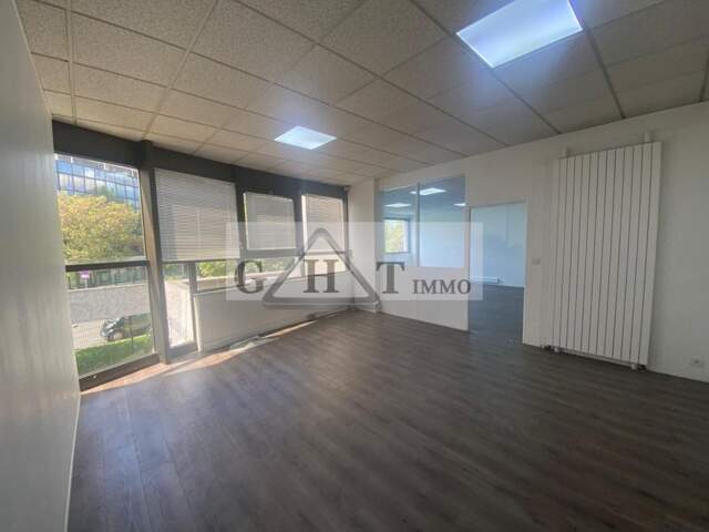 Bureaux — photo du bien