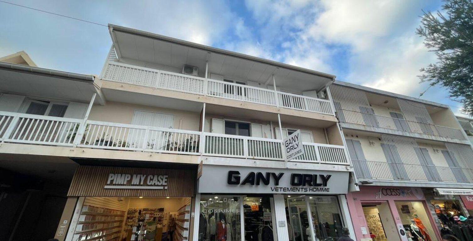FABIEN TEKA IMMO loue appartement T4 meublé en plein centre ville de Saint Denis, ile de la Réunion — photo 1