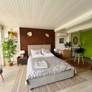 Appartement 2 pièces 1050 €