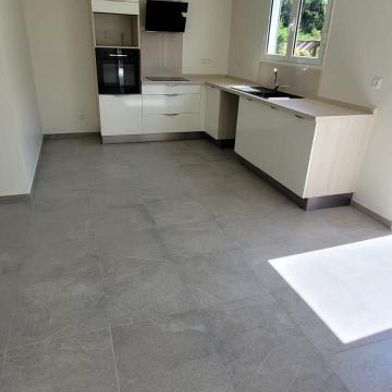 Appartement 3 pièces 980 €