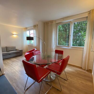 Appartement 2 pièces 1210 €