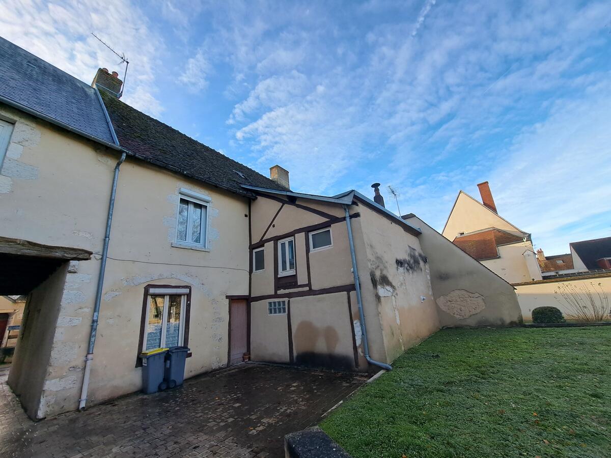  Maison 7 pièces 207 m²