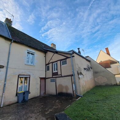 Maison 7 pièces 92900 €