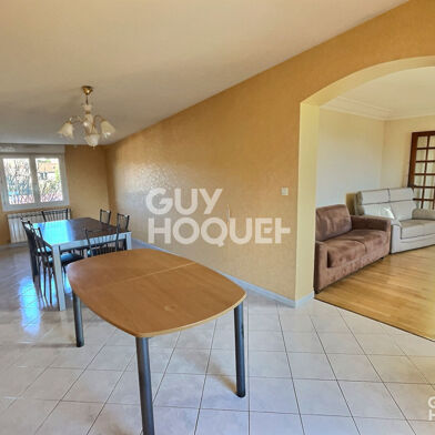 Appartement 4 pièces 275000 €