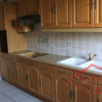 Appartement 4 pièces 785 €