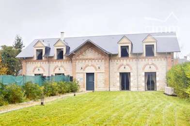 Maison 10 pièces 702160 €