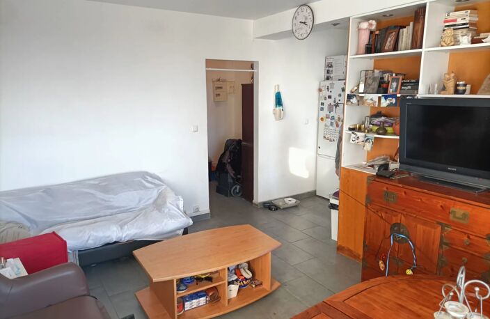 VILLENEUVE-LA-GARENNE, 2 PIÈCES AVEC VUE PANORAMIQUE VENTE EN VIAGER OCCUPÉ — photo 5