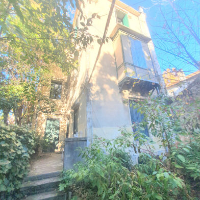 Immeuble  740000 €