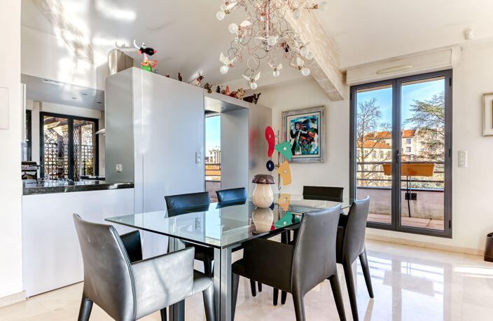 Lyon 3ème - Montchat. Appartement de 121 m2 en dernier étage — photo 4