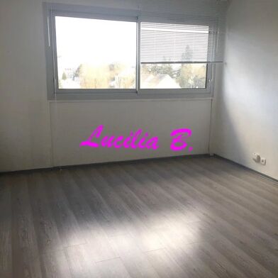 Appartement 1 pièces 390 €