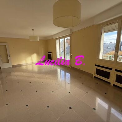 Appartement 5 pièces 1500 €