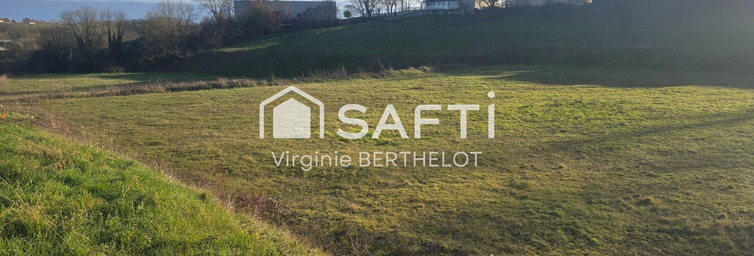 Terrain  13654 m² à vendre à Champdeniers (79220)