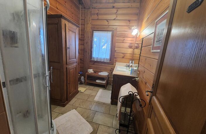 À DÉCOUVRIR : SUPERBE MAISON EN BOIS HAUT DE GAMME, AU CŒUR DE LA NATURE ! — photo 5