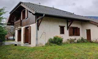 Maison 6 Pièces 138 m² à vendre à Cessy (01170)