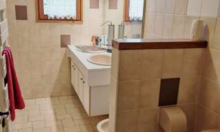 Maison 6 Pièces 150 m² à vendre à Cessy (01170)