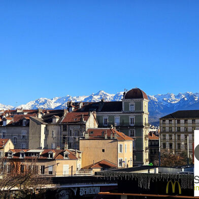 Appartement 3 pièces 157000 €