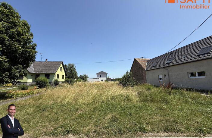Superbe terrain constructible de 4,96 ares, libre de constructeur et hors lotissement ! — photo 4