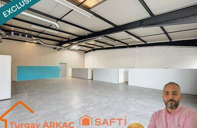 Local commercial modulable de 220 m² - Bourgoin-Jallieu — photo du bien