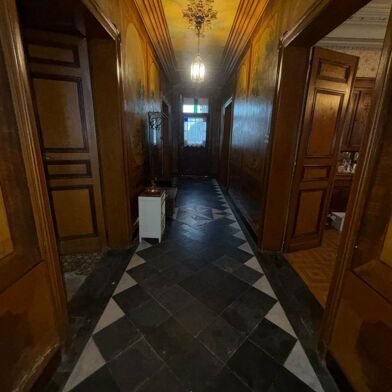 Maison 8 pièces 269900 €