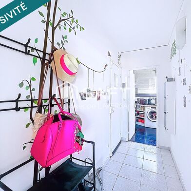 Appartement 4 pièces 153000 €