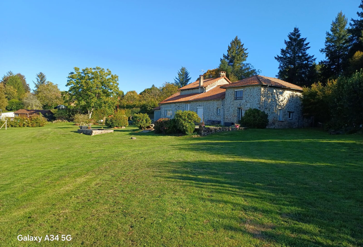Maison en pierre de caractère — photo 1